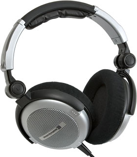 Beyerdynamic DT 660 headphones