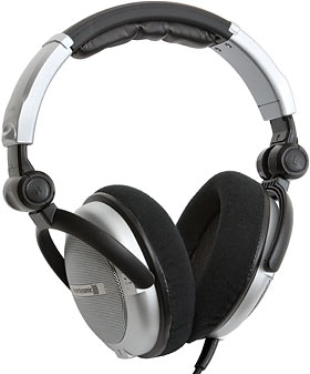 Beyerdynamic DT 860 headphones