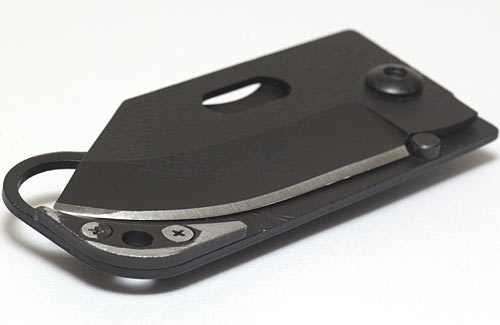 Card knife closed