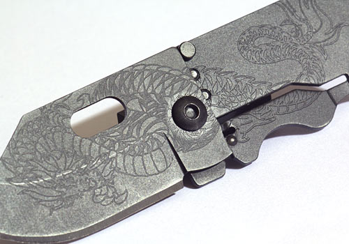 Card knife dragon