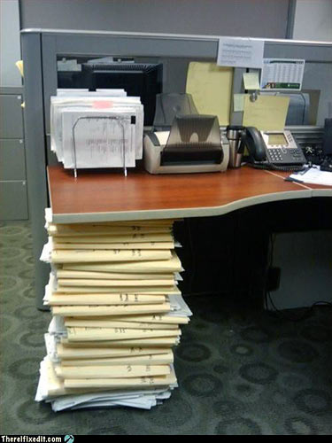 Stacked-paper desk support