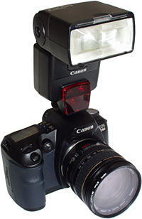 D60 with external flash