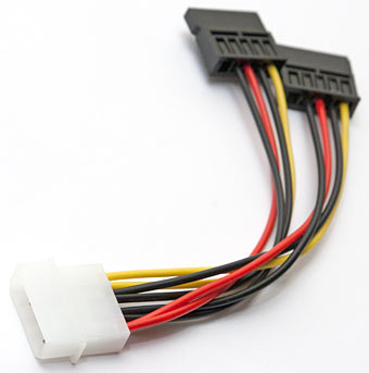 Molex-to-SATA power plug adapter