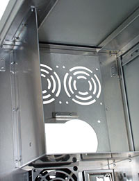 Power supply mounting bay